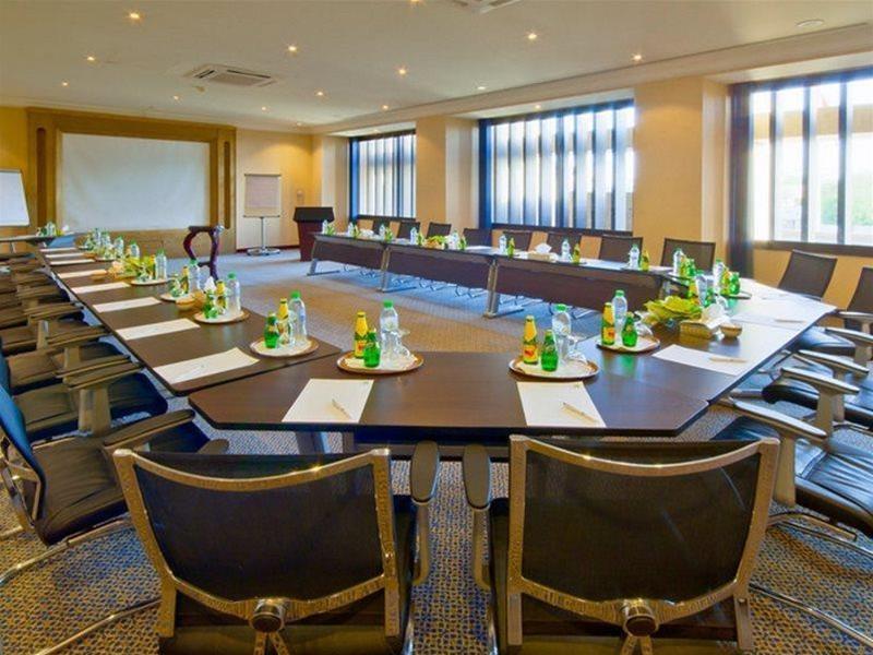 ג'דה Holiday Inn Al Salam מראה חיצוני תמונה