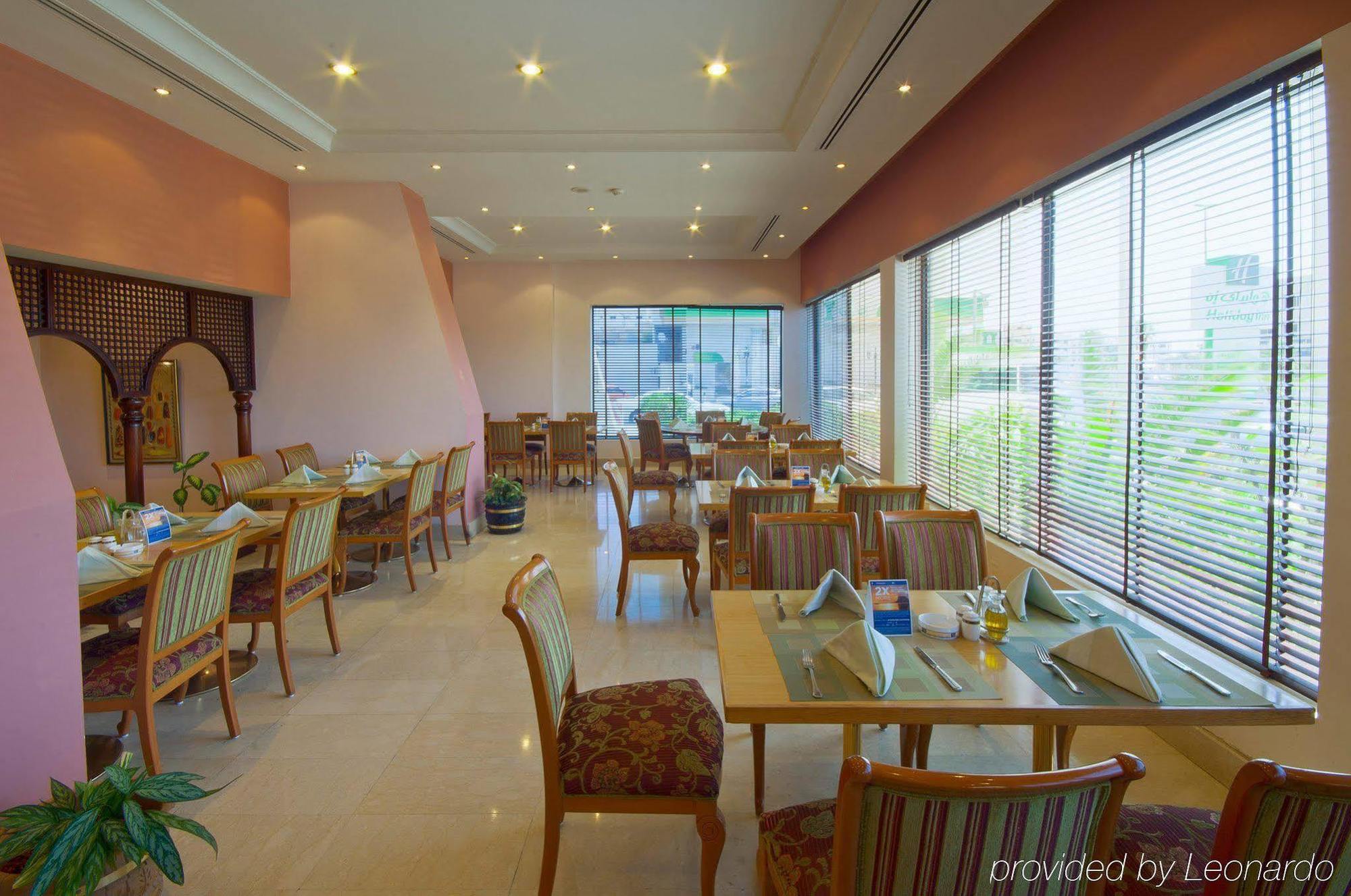 ג'דה Holiday Inn Al Salam מראה חיצוני תמונה