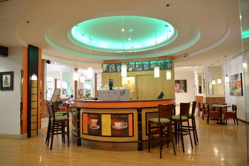 ג'דה Holiday Inn Al Salam מראה חיצוני תמונה
